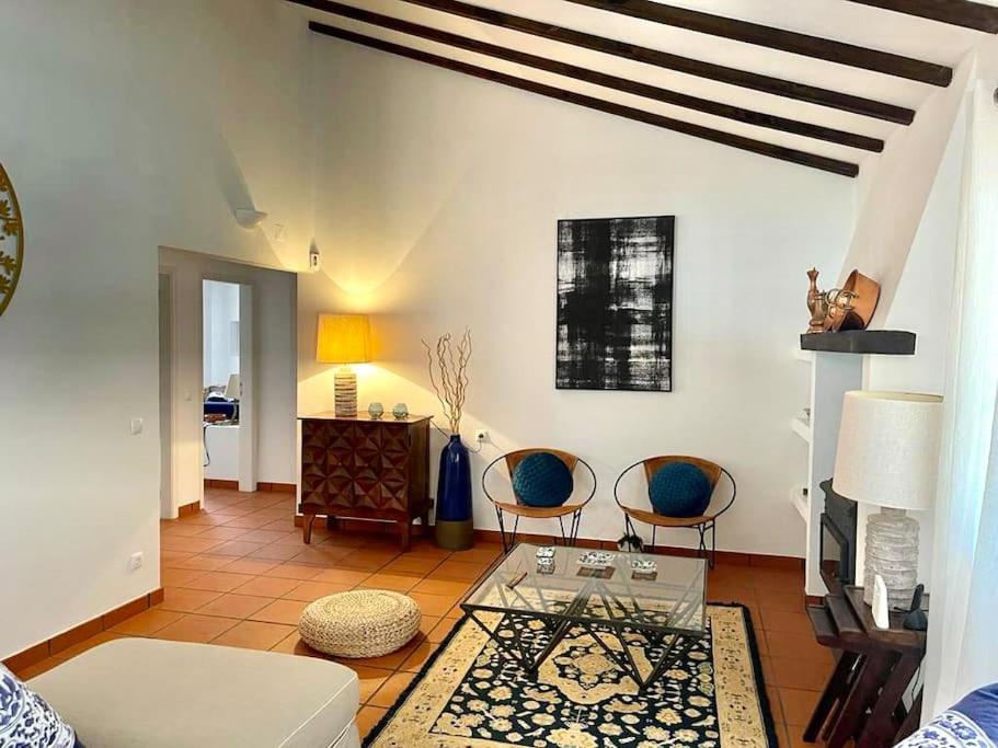 Casa Das Oliveiras เอวิส ภายนอก รูปภาพ